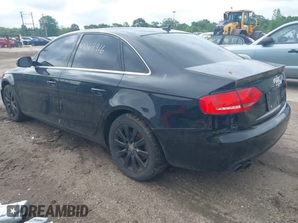 ✅ 2012 Audi A4 Premium • VIN: WAUBFAFL2CN012783 • Lot: 42369916. Listed on IAAI with 156,527 mi. Free auction sales archive from the USA and detailed vehicle history report at DreamBid. Image 3.