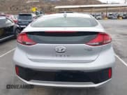 ✅ 2019 Hyundai Ioniq Blue • VIN: KMHC65LC0KU127837 • Lot: 41569535. Wystawiony na IAAI z przebiegiem 67 506 mil. Bezpłatny archiwum sprzedaży aukcyjnych z USA i szczegółowy raport historii pojazdu na DreamBid. Zdjęcie 16.