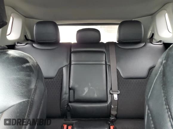 ✅ 2019 Jeep Compass Latitude • VIN: 3C4NJDBBXKT813862 • Лот: 58957685. Опубликован ранее на Copart с пробегом 68 802 миль. Бесплатный доступ к архиву аукционных продаж из США и подробный отчёт об истории автомобиля на DreamBid. Изображение 10.