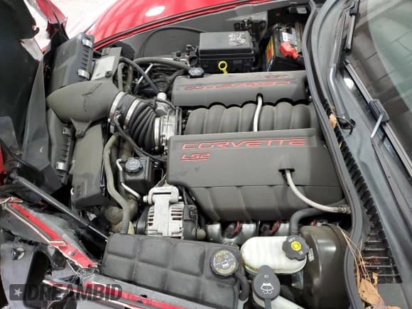 ✅ 2006 Chevrolet Corvette • VIN: 1G1YY36U365112206 • Lot: 82579585. Wystawiony na Copart z przebiegiem 77 541 mil. Bezpłatny archiwum sprzedaży aukcyjnych z USA i szczegółowy raport historii pojazdu na DreamBid. Zdjęcie 11.