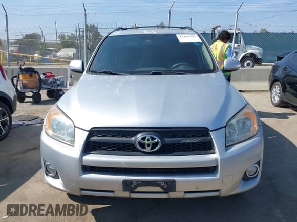 ✅ 2010 Toyota RAV4 Sport • VIN: JTMWF4DV4A5027891 • Lot: 42493792. Listed on IAAI with 162,746 mi. Free auction sales archive from the USA and detailed vehicle history report at DreamBid. Image 12.