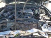 ✅ 1996 Toyota 4Runner SR5 • VIN: JT3HN86R3T0033558 • Лот: 65780215. Опубликован ранее на Copart с пробегом 295 684 миль. Бесплатный доступ к архиву аукционных продаж из США и подробный отчёт об истории автомобиля на DreamBid. Изображение 12.