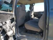 ✅ 2002 Chevrolet Suburban LT • VIN: 1GNEC16Z92J244114 • Лот: 41685351. Опубликован ранее на IAAI с пробегом 256 310 миль. Бесплатный доступ к архиву аукционных продаж из США и подробный отчёт об истории автомобиля на DreamBid. Изображение 8.