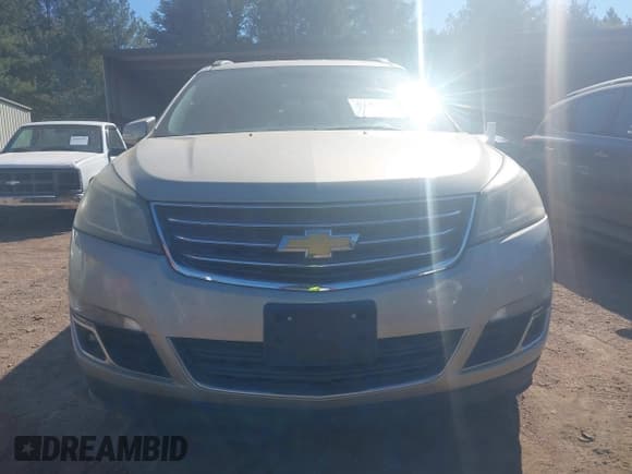 ✅ 2014 Chevrolet Traverse LT • VIN: 1GNKRHKD6EJ322406 • Lot: 43466215. Listed on IAAI with 220,754 mi. Free auction sales archive from the USA and detailed vehicle history report at DreamBid. Image 6.