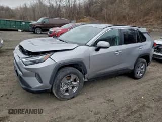 ✅ 2025 Toyota RAV4 XLE • VIN: 2T3P1RFV9SC500998 • Lot: 85445655. Listed on Copart with 11,222 mi. Free auction sales archive from the USA and detailed vehicle history report at DreamBid. Image 1.