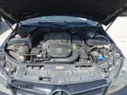 ✅ 2015 Mercedes-Benz C 250 • VIN: WDDGJ4HBXFG383850 • Lot: 41809724. Wystawiony na IAAI z przebiegiem 100 032 mil. Bezpłatny archiwum sprzedaży aukcyjnych z USA i szczegółowy raport historii pojazdu na DreamBid. Zdjęcie 10.