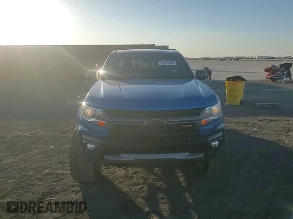 ✅ 2021 Chevrolet Colorado 4WD Z71 • VIN: 1GCGTDEN4M1274500 • Lot: 92987505. Wystawiony na Copart z przebiegiem 39 442 mil. Bezpłatny archiwum sprzedaży aukcyjnych z USA i szczegółowy raport historii pojazdu na DreamBid. Zdjęcie 13.