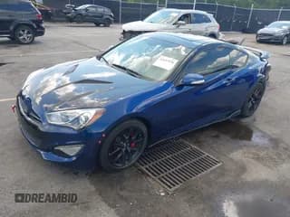 ✅ 2015 Hyundai Genesis Coupe 3.8L Base • VIN: KMHHU6KJ2FU123585 • Lot: 42437976. Wystawiony na IAAI z przebiegiem 88 121 mil. Bezpłatny archiwum sprzedaży aukcyjnych z USA i szczegółowy raport historii pojazdu na DreamBid. Zdjęcie 2.