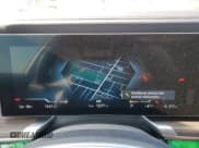 ✅ 2023 BMW i7 xDrive60 • VIN: WBY53EJ05PCM90595 • Lot: 85151334. Wystawiony na Copart z przebiegiem 13 277 mil. Bezpłatny archiwum sprzedaży aukcyjnych z USA i szczegółowy raport historii pojazdu na DreamBid. Zdjęcie 9.