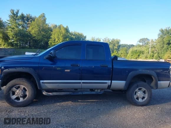 ✅ 2003 Dodge 2500 ST • VIN: 3D7KU28C73G803451 • Лот: 43162248. Опубликован ранее на IAAI с пробегом 201 667 миль. Бесплатный доступ к архиву аукционных продаж из США и подробный отчёт об истории автомобиля на DreamBid. Изображение 14.
