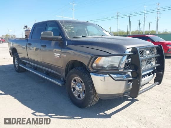 ✅ 2015 Ram 2500 Tradesman • VIN: 3C6UR5HJ4FG503981 • Lot: 43666963. Listed on IAAI with 67,710 mi. Free auction sales archive from the USA and detailed vehicle history report at DreamBid. Image 1.