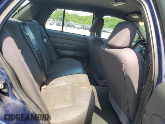 ✅ 2003 Ford Police Interceptor Street Appear • VIN: 2FAHP71W13X198805 • Лот: 55603285. Опубликован ранее на Copart с пробегом 202 794 миль. Бесплатный доступ к архиву аукционных продаж из США и подробный отчёт об истории автомобиля на DreamBid. Изображение 10.