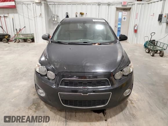 ✅ 2016 Chevrolet Sonic LTZ • VIN: 1G1JE6SB1G4148936 • Lot: 91685015. Listed on Copart with 151,076 mi. Free auction sales archive from the USA and detailed vehicle history report at DreamBid. Image 5.