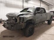 ✅ 2011 Chevrolet Silverado 2500HD LTZ • VIN: 1GC1KYC85BF157375 • Лот: 41343324. Опубликован ранее на IAAI с пробегом Не указан. Бесплатный доступ к архиву аукционных продаж из США и подробный отчёт об истории автомобиля на DreamBid. Изображение 2.