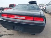 ✅ 2013 Dodge Challenger SXT • VIN: 2C3CDYAG5DH500642 • Lot: 41243016. Wystawiony na IAAI z przebiegiem 199 136 mil. Bezpłatny archiwum sprzedaży aukcyjnych z USA i szczegółowy raport historii pojazdu na DreamBid. Zdjęcie 16.