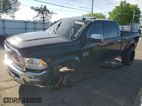 ✅ 2018 Ram 2500 Limited • VIN: 3C6UR5GLXJG105671 • Lot: 55074015. Listed on Copart with 78,275 mi. Free auction sales archive from the USA and detailed vehicle history report at DreamBid. Image 1.