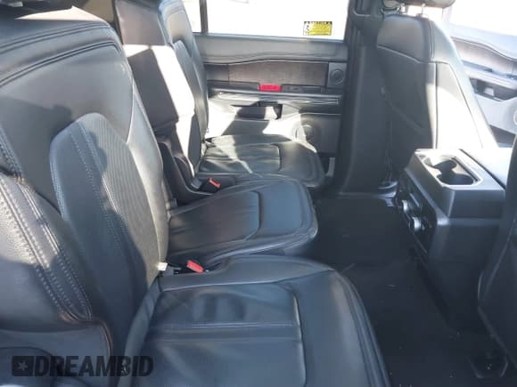 ✅ 2021 Ford Expedition Max Limited • VIN: 1FMJK1KT3MEA07590 • Lot: 41267260. Listed on IAAI with 81,641 mi. Free auction sales archive from the USA and detailed vehicle history report at DreamBid. Image 8.