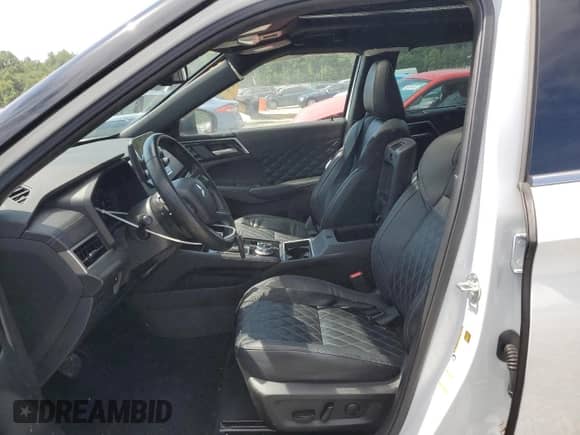 2023 Mitsubishi Outlander SEL с VIN JA4J3VA8XPZ043032, выставлен на аукционе Copart как лот 63554945 с пробегом 43 831 миль миль и Списание • Salvage title. История ставок и продаж доступна на DreamBid. Изображение 7.