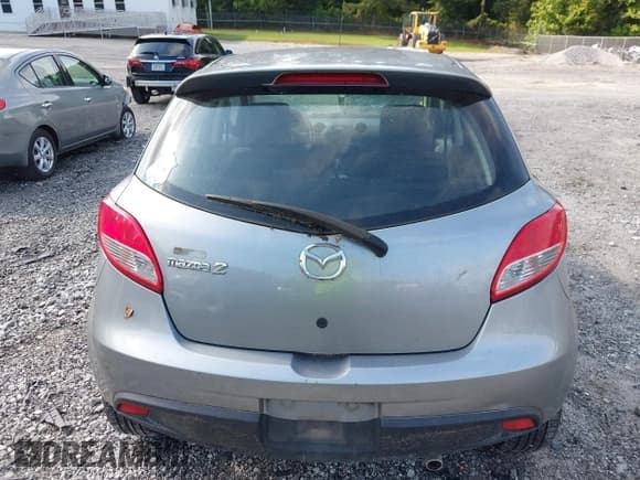 ✅ 2013 Mazda 2 Touring • VIN: JM1DE1LY2D0159392 • Lot: 42481190. Wystawiony na IAAI z przebiegiem 199 067 mil. Bezpłatny archiwum sprzedaży aukcyjnych z USA i szczegółowy raport historii pojazdu na DreamBid. Zdjęcie 16.