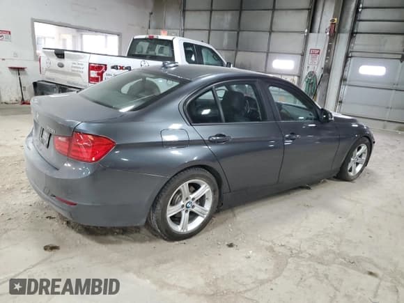 ✅ 2015 BMW 3 Series 328i xDrive • VIN: WBA3B3C57FF547298 • Lot: 44130265. Listed on Copart with 49,587 mi. Free auction sales archive from the USA and detailed vehicle history report at DreamBid. Image 3.