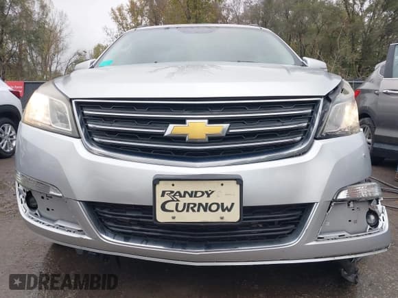 ✅ 2015 Chevrolet Traverse LT • VIN: 1GNKVGKD4FJ226989 • Lot: 43525024. Wystawiony na IAAI z przebiegiem Nie podano. Bezpłatny archiwum sprzedaży aukcyjnych z USA i szczegółowy raport historii pojazdu na DreamBid. Zdjęcie 17.