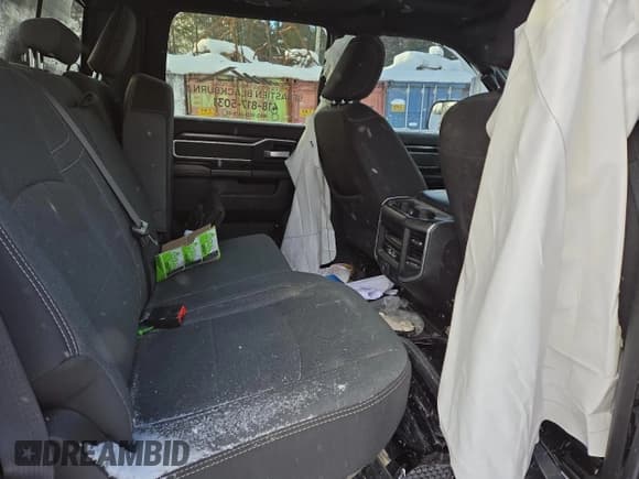 ✅ 2022 Ram 2500 Big Horn • VIN: 3C6UR5DL0NG431036 • Lot: 85461914. Wystawiony na Copart z przebiegiem 35 449 mil. Bezpłatny archiwum sprzedaży aukcyjnych z USA i szczegółowy raport historii pojazdu na DreamBid. Zdjęcie 11.