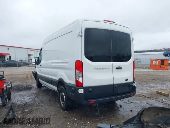 ✅ 2017 Ford Transit • VIN: 1FTYR2CM7HKA86099 • Lot: 41550068. Wystawiony na IAAI z przebiegiem Nie podano. Bezpłatny archiwum sprzedaży aukcyjnych z USA i szczegółowy raport historii pojazdu na DreamBid. Zdjęcie 3.
