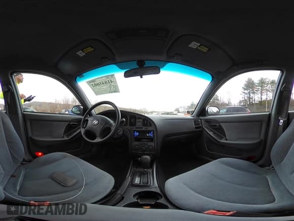 ✅ 2005 Hyundai Elantra GLS • VIN: KMHDN46D55U025542 • Lot: 41845802. Wystawiony na IAAI z przebiegiem 128 164 mil. Bezpłatny archiwum sprzedaży aukcyjnych z USA i szczegółowy raport historii pojazdu na DreamBid. Zdjęcie 19.