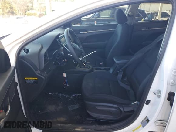 ✅ 2019 Hyundai Elantra SE • VIN: 5NPD74LFXKH413716 • Lot: 91102675. Listed on Copart with 126,383 mi. Free auction sales archive from the USA and detailed vehicle history report at DreamBid. Image 7.