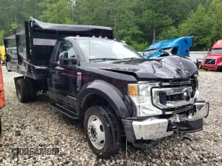 ✅ 2021 Ford F-550 XL • VIN: 1FDUF5HT5MEC13610 • Лот: 59234043. Опубликован ранее на Copart с пробегом 8 064 миль. Бесплатный доступ к архиву аукционных продаж из США и подробный отчёт об истории автомобиля на DreamBid. Изображение 4.
