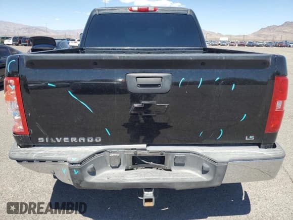 ✅ 2008 Chevrolet Silverado 1500 LS • VIN: 2GCEK13C781144169 • Lot: 70252234. Listed on Copart with 179,786 mi. Free auction sales archive from the USA and detailed vehicle history report at DreamBid. Image 6.