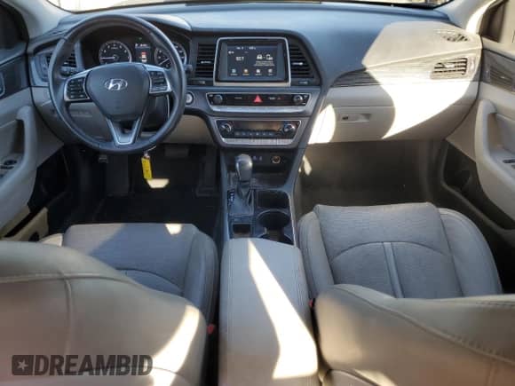 2018 Hyundai Sonata SEL with VIN 5NPE34AF6JH661298, listed as a Copart auction lot 82359375 with 93,179 mi miles and Salvage title. Bid and sale history available at DreamBid. Image 8.