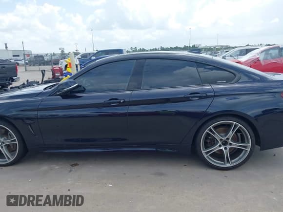 ✅ 2020 BMW 4 Series 430i • VIN: WBA4J1C07LCD29958 • Lot: 42669289. Listed on IAAI with 65,629 mi. Free auction sales archive from the USA and detailed vehicle history report at DreamBid. Image 15.