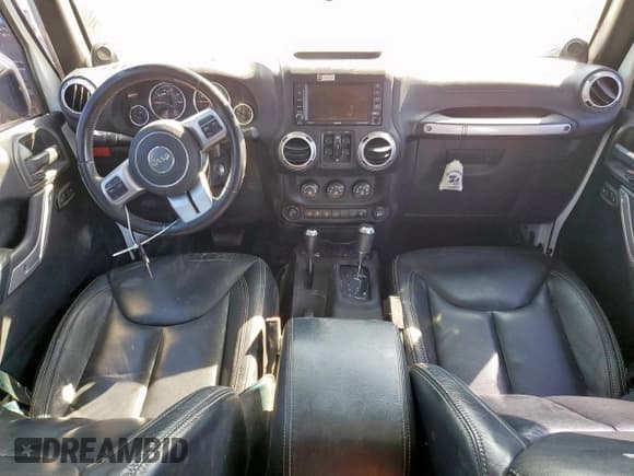 ✅ 2014 Jeep Wrangler Unlimited Rubicon X • VIN: 1C4BJWFG5EL207101 • Lot: 85734995. Listed on Copart with 147,511 mi. Free auction sales archive from the USA and detailed vehicle history report at DreamBid. Image 8.