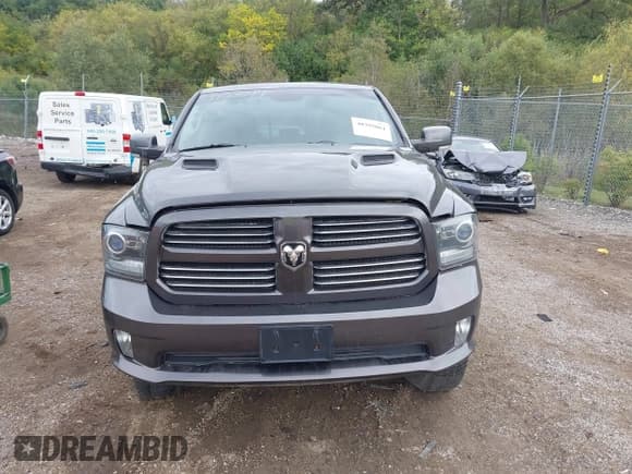 ✅ 2014 Ram 1500 Sport • VIN: 1C6RR7HT4ES156176 • Lot: 40395061. Wystawiony na IAAI z przebiegiem 135 514 mil. Bezpłatny archiwum sprzedaży aukcyjnych z USA i szczegółowy raport historii pojazdu na DreamBid. Zdjęcie 12.