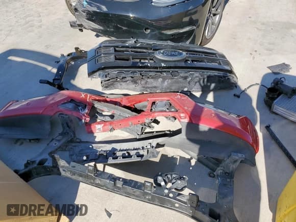 ✅ 2022 Ford F-150 Platinum • VIN: 1FTFW1E88NFB93211 • Лот: 85256775. Опубликован ранее на Copart с пробегом 41 605 миль. Бесплатный доступ к архиву аукционных продаж из США и подробный отчёт об истории автомобиля на DreamBid. Изображение 12.