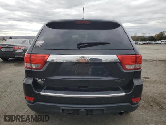 ✅ 2011 Jeep Grand Cherokee Overland • VIN: 1J4RR6GG5BC683960 • Lot: 89606095. Listed on Copart with 173,214 mi. Free auction sales archive from the USA and detailed vehicle history report at DreamBid. Image 6.