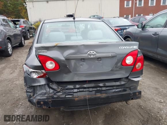 ✅ 2007 Toyota Corolla CE • VIN: 2T1BR32E47C719356 • Lot: 43575723. Wystawiony na IAAI z przebiegiem 180 707 mil. Bezpłatny archiwum sprzedaży aukcyjnych z USA i szczegółowy raport historii pojazdu na DreamBid. Zdjęcie 17.