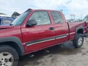 ✅ 2004 Chevrolet Silverado 1500 LS • VIN: 1GCEK19T34E275843 • Lot: 43444299. Wystawiony na IAAI z przebiegiem 162 652 mil. Bezpłatny archiwum sprzedaży aukcyjnych z USA i szczegółowy raport historii pojazdu na DreamBid. Zdjęcie 20.