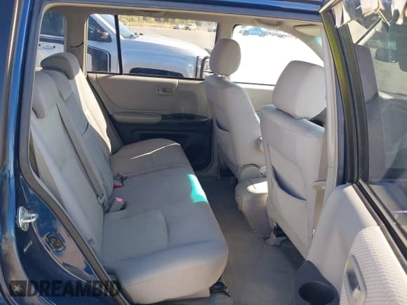 ✅ 2005 Toyota Highlander • VIN: JTEGD21A950113938 • Лот: 43404029. Опубликован ранее на IAAI с пробегом 154 976 миль. Бесплатный доступ к архиву аукционных продаж из США и подробный отчёт об истории автомобиля на DreamBid. Изображение 8.