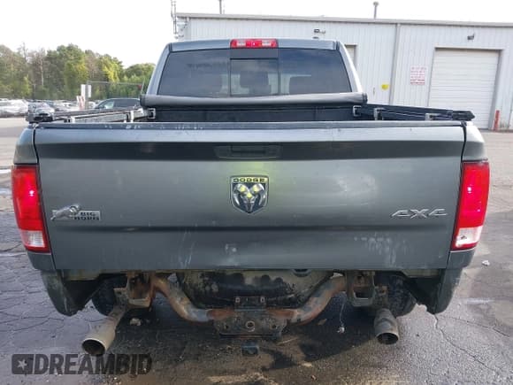 ✅ 2009 Dodge 1500 Laramie • VIN: 1D3HV13TX9J533875 • Lot: 43217410. Wystawiony na IAAI z przebiegiem 297 573 mil. Bezpłatny archiwum sprzedaży aukcyjnych z USA i szczegółowy raport historii pojazdu na DreamBid. Zdjęcie 17.