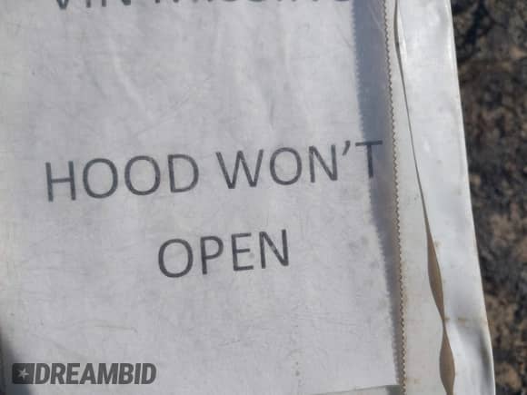 2015 Chevrolet Malibu LT z VIN 1G11C5SL8FF261312, wystawiony jako IAAI lot #43318360 z przebiegiem 294 932 mil mil oraz . Historia ofert i sprzedaży dostępna na DreamBid. Obrazek 10.