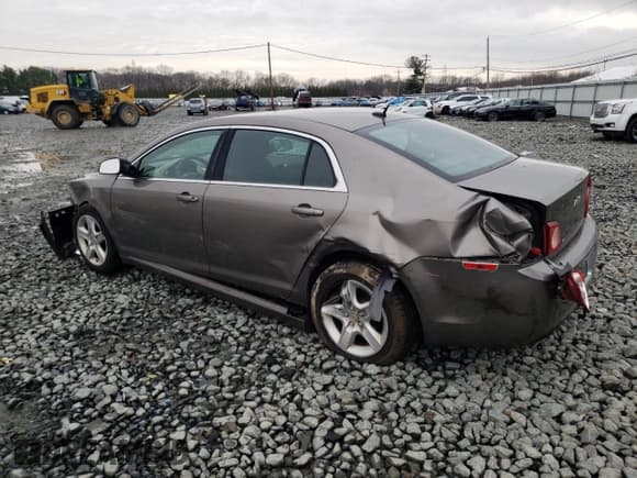 ✅ 2010 Chevrolet Malibu 1LS • VIN: 1G1ZB5EB0AF310469 • Lot: 49273864. Listed on Copart with 151,874 mi. Free auction sales archive from the USA and detailed vehicle history report at DreamBid. Image 2.