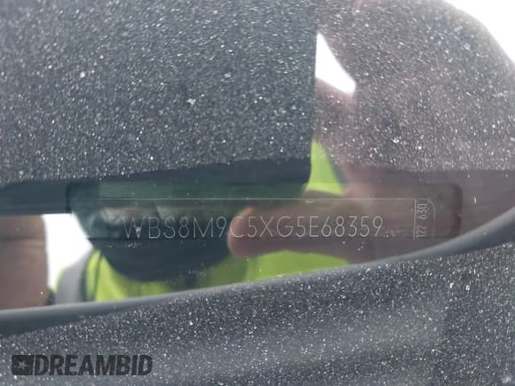 ✅ 2016 BMW M3 • VIN: WBS8M9C5XG5E68359 • Lot: 43751764. Wystawiony na IAAI z przebiegiem 82 071 mil. Bezpłatny archiwum sprzedaży aukcyjnych z USA i szczegółowy raport historii pojazdu na DreamBid. Zdjęcie 12.