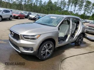 ✅ 2021 Volvo XC40 Inscription • VIN: YV4162UL5M2435283 • Lot: 50011473. Listed on Copart with 25,430 mi. Free auction sales archive from the USA and detailed vehicle history report at DreamBid. Image 1.