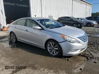 ✅ 2011 Hyundai Sonata SE • VIN: 5NPEC4AC3BH058350 • Lot: 70277914. Listed on Copart with 136,536 mi. Free auction sales archive from the USA and detailed vehicle history report at DreamBid. Image 4.