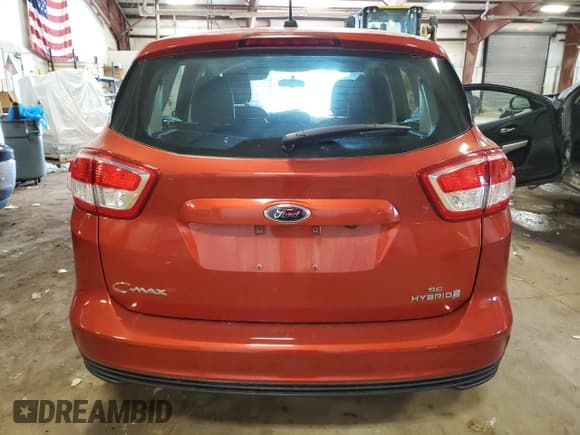 ✅ 2018 Ford C-Max SE • VIN: 1FADP5AU4JL104993 • Lot: 69954175. Wystawiony na Copart z przebiegiem 50 999 mil. Bezpłatny archiwum sprzedaży aukcyjnych z USA i szczegółowy raport historii pojazdu na DreamBid. Zdjęcie 6.