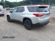 ✅ 2018 Chevrolet Traverse RS • VIN: 1GNERJKXXJJ163575 • Lot: 42869349. Wystawiony na IAAI z przebiegiem 103 158 mil. Bezpłatny archiwum sprzedaży aukcyjnych z USA i szczegółowy raport historii pojazdu na DreamBid. Zdjęcie 3.