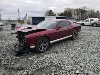 ✅ 2017 Dodge Challenger SXT • VIN: 2C3CDZAG8HH545490 • Lot: 46201853. Wystawiony na Copart z przebiegiem 154 726 mil. Bezpłatny archiwum sprzedaży aukcyjnych z USA i szczegółowy raport historii pojazdu na DreamBid. Zdjęcie 1.