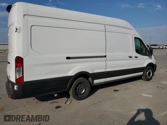 ✅ 2023 Ford Transit Cargo • VIN: 1FTBW3X8XPKA06827 • Lot: 75888424. Listed on Copart with 193,567 mi. Free auction sales archive from the USA and detailed vehicle history report at DreamBid. Image 3.